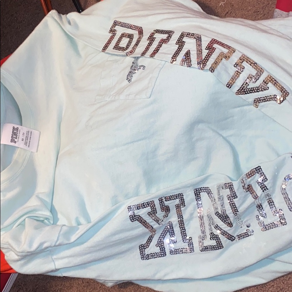 Vs Sweater